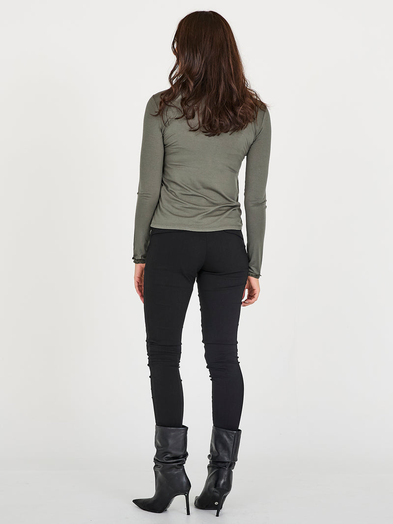 NÜ ADELE Rollkragen T-Shirt Tops und T-shirts 393 Army