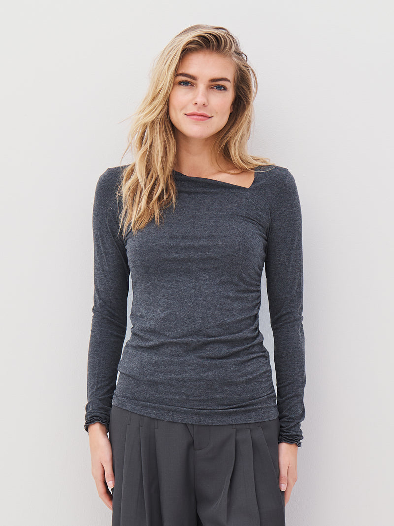 NÜ ADELE T-Shirt Tops und T-shirts 901 Grey