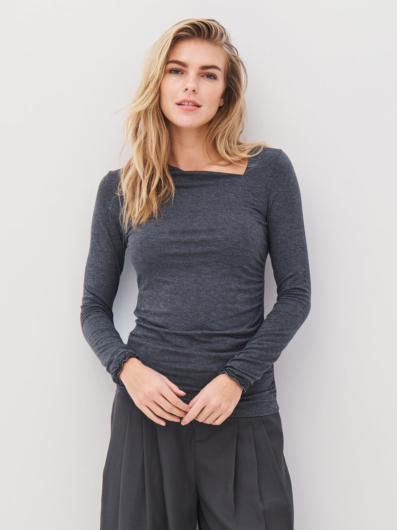 NÜ ADELE T-Shirt Tops und T-shirts 901 Grey