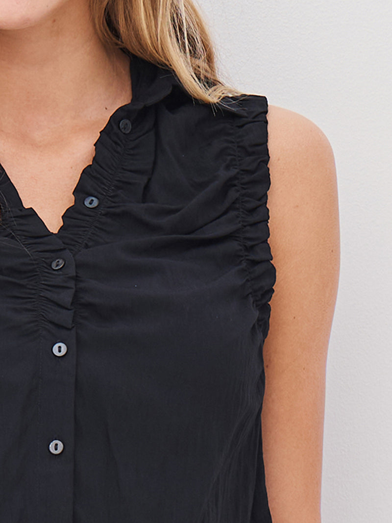 NÜ ADELIA Oberteil Tops und T-shirts Schwarz