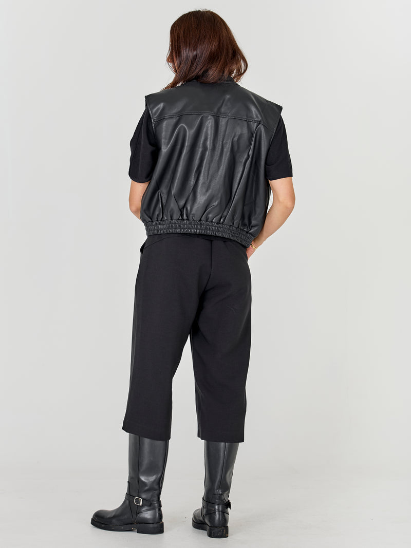 NÜ ALINA shorts Shorts Schwarz