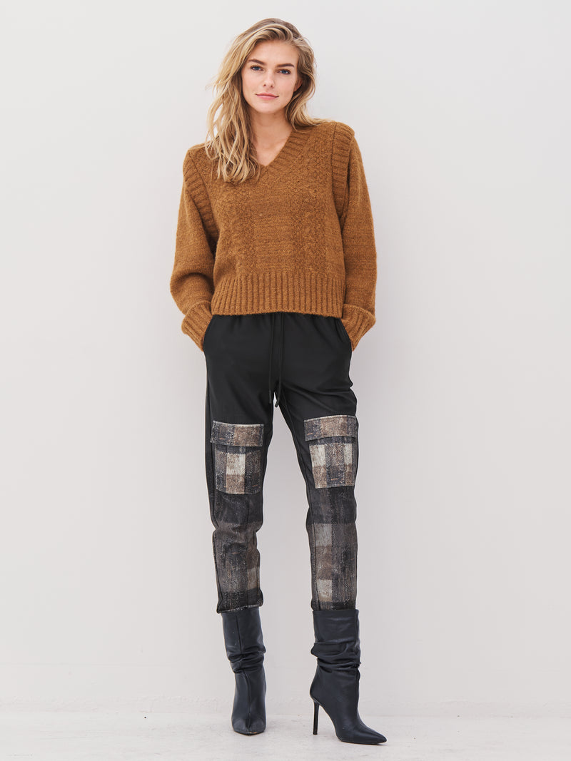 NÜ ANNA trousers Hosen Schwarz mix