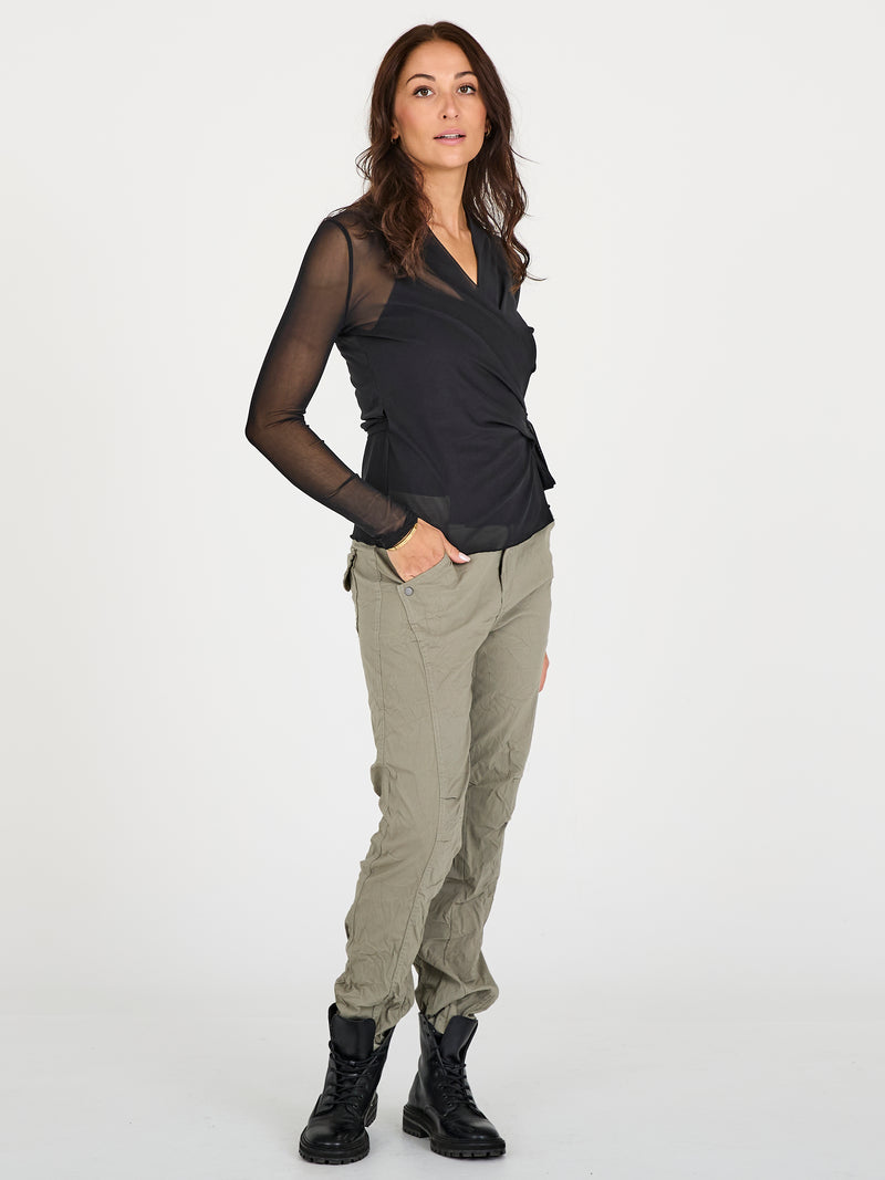 NÜ ASTA Hose Hosen 393 Army