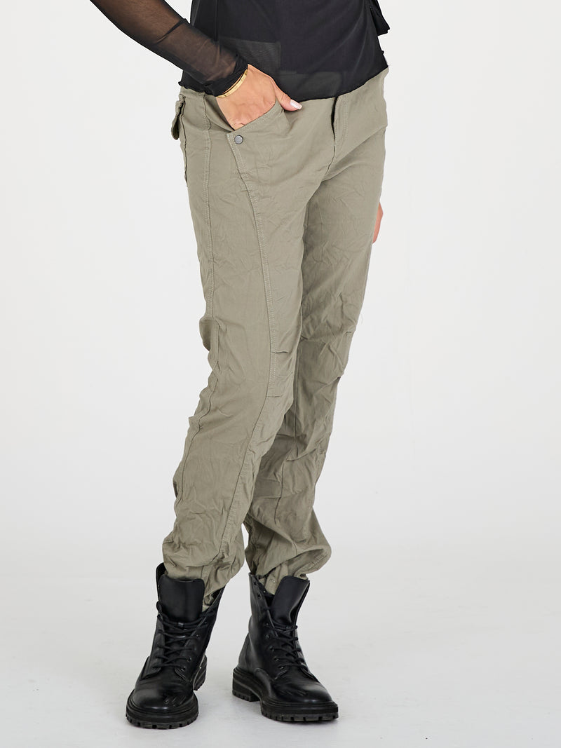 NÜ ASTA Hose Hosen 393 Army