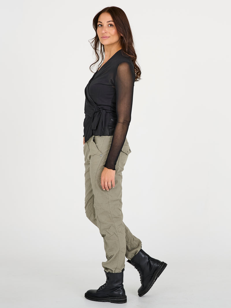 NÜ ASTA Hose Hosen 393 Army
