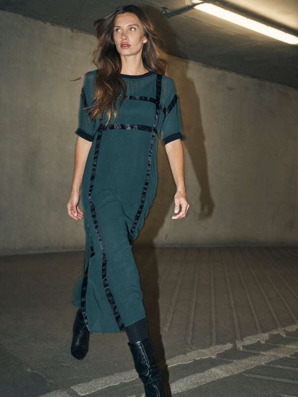 NÜ BILLIE Kleid Kleider 355 Petrol green mix