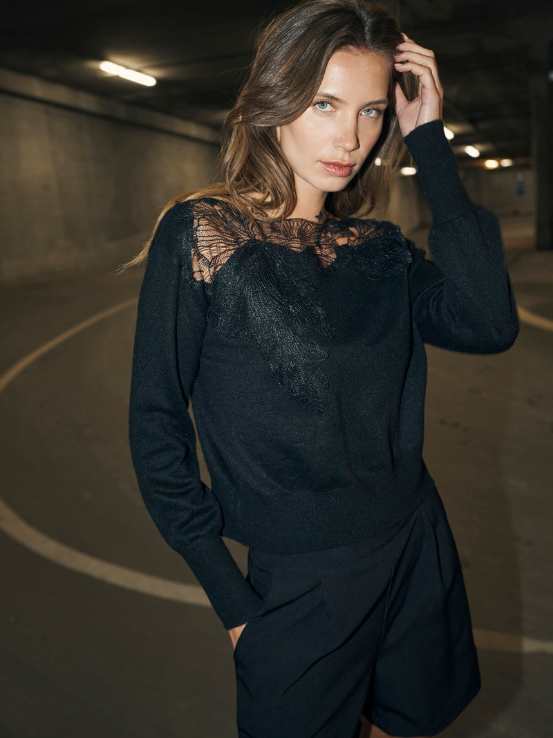 NÜ BOBBI Strickbluse Strick Schwarz