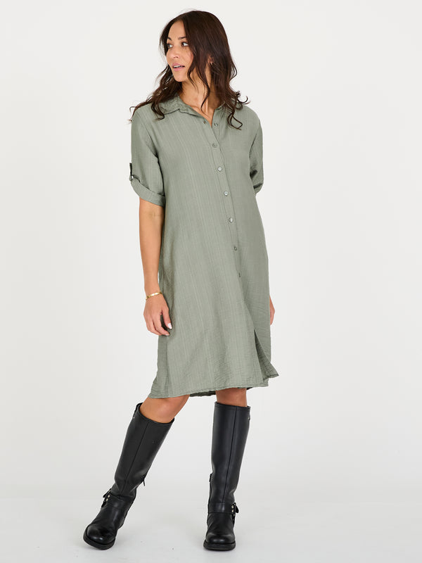 NÜ CAITLIN Kleid Kleider 393 Army