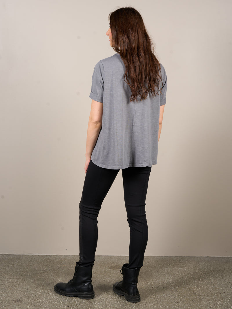 NÜ OAKLEE Oversize T-Shirt Tops und T-shirts 968 Statue