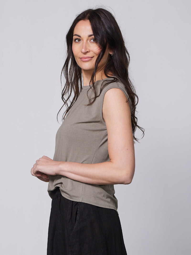 NÜ YASMI Top Tops und T-shirts 230 Mud