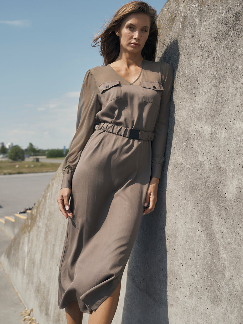 NÜ YVE Kleid Kleider 230 Mud