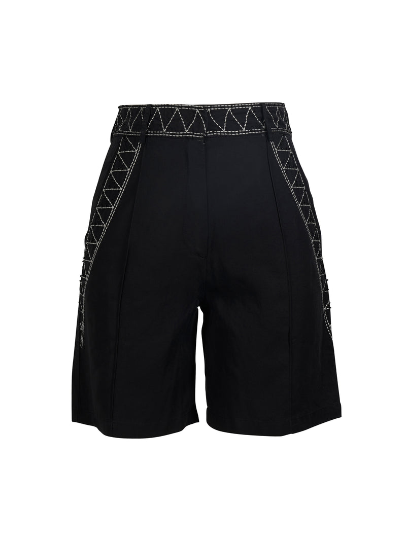 NÜ ZANNA Shorts Shorts Schwarz