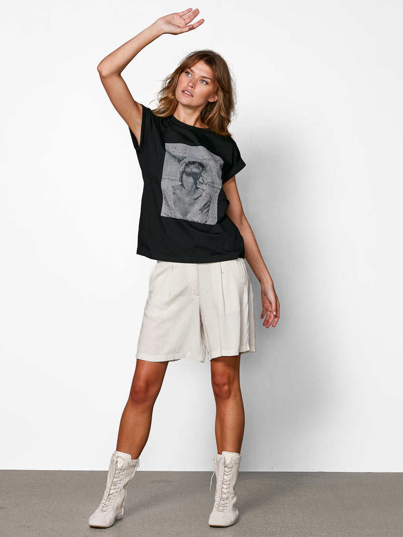 NÜ ZILJA T-Shirt Tops und T-shirts Schwarz