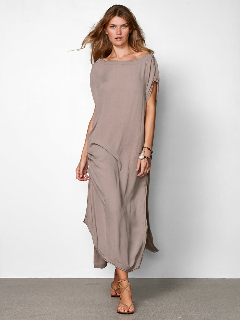 NÜ ZURI Kleid Kleider 130 sand